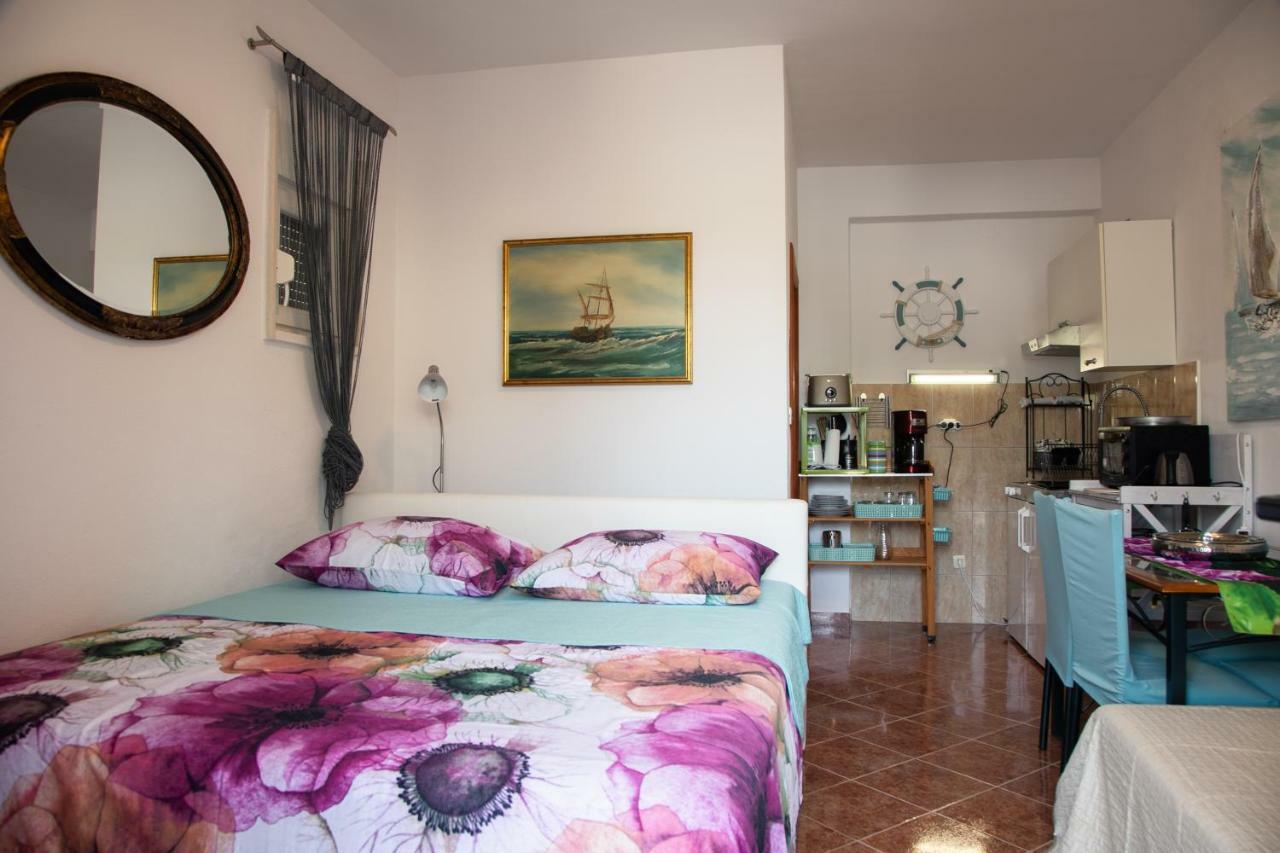 Villa Scandalli Sevid Esterno foto